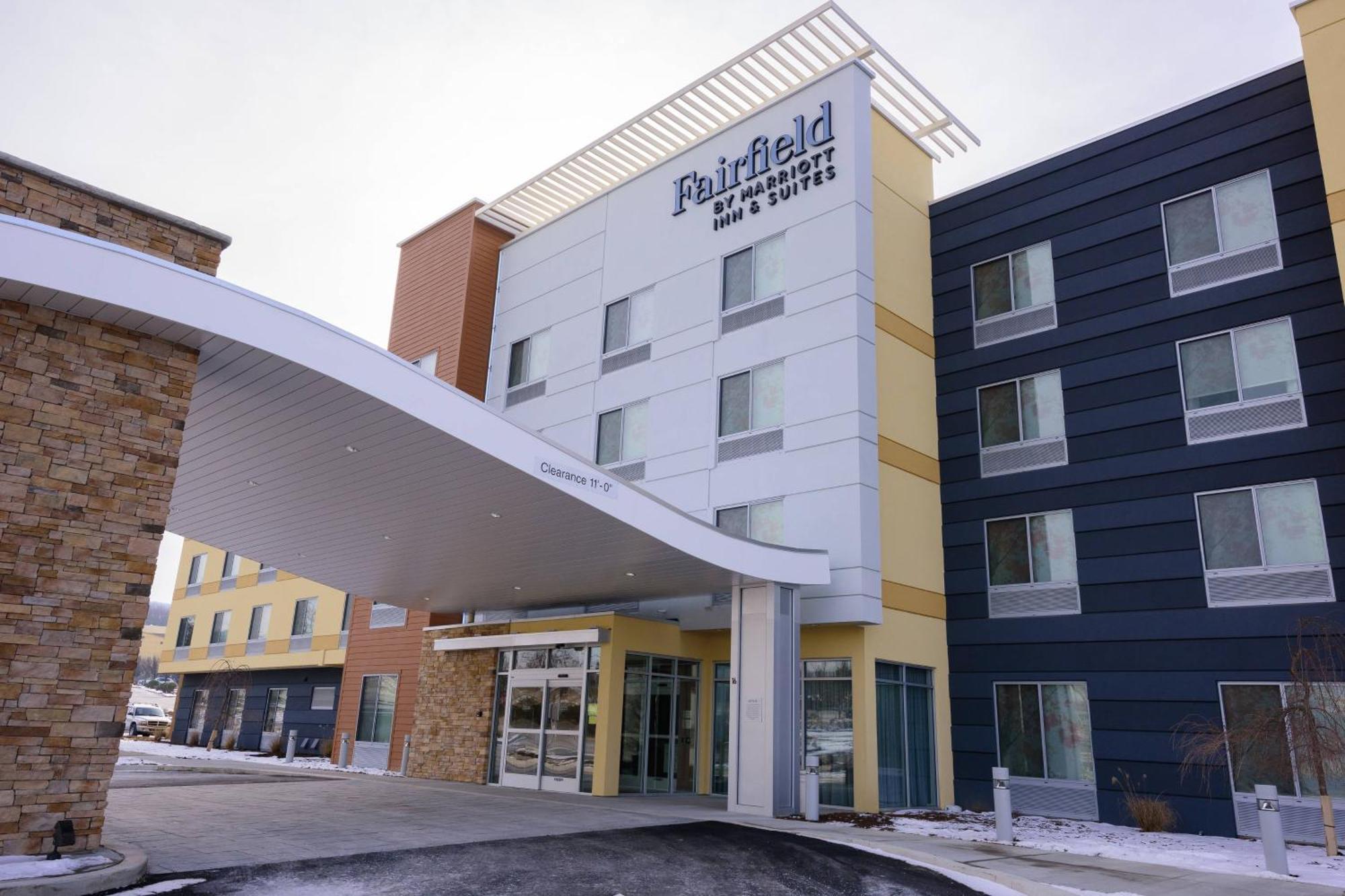 Fairfield Inn & Suites Scranton Montage Mountain Moosic Bagian luar foto